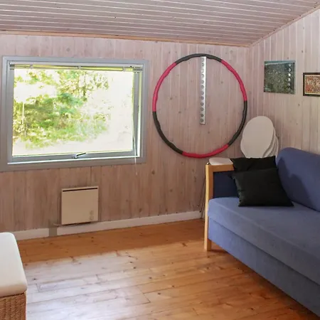 Two-bedroom Holiday In * Hals