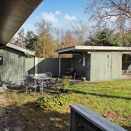 Feriehus Two-bedroom Holiday In *